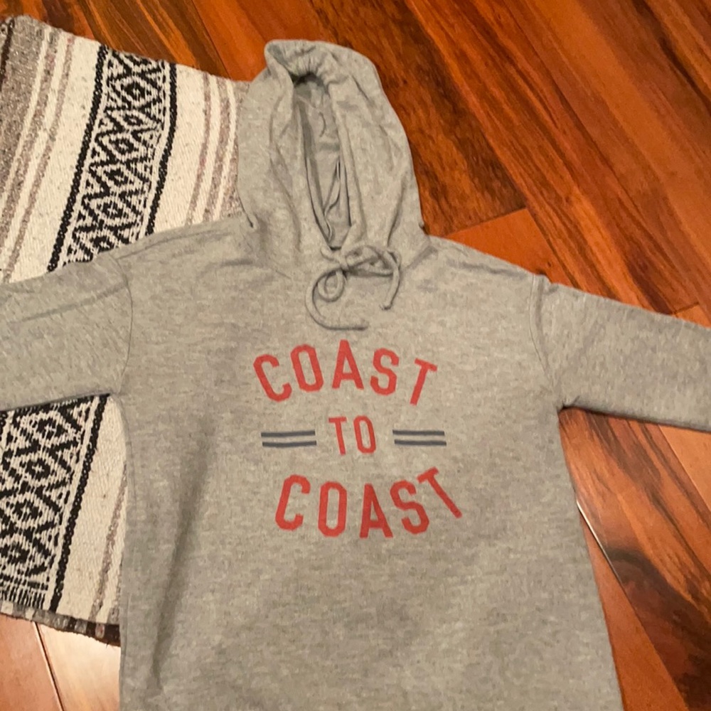 COAST TO COAST x-small knit hoodie